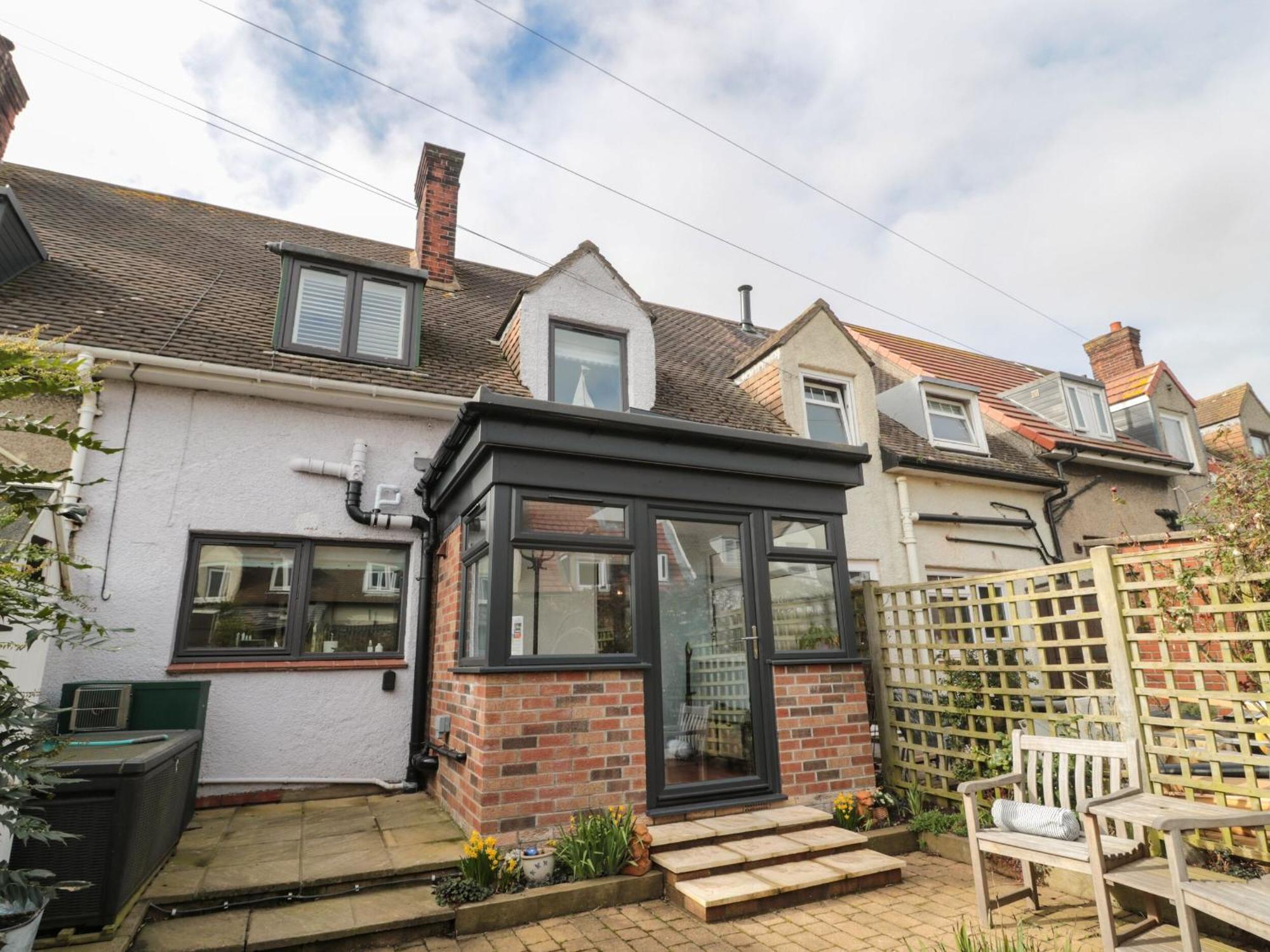 Coast Cottage Bamburgh Exterior photo